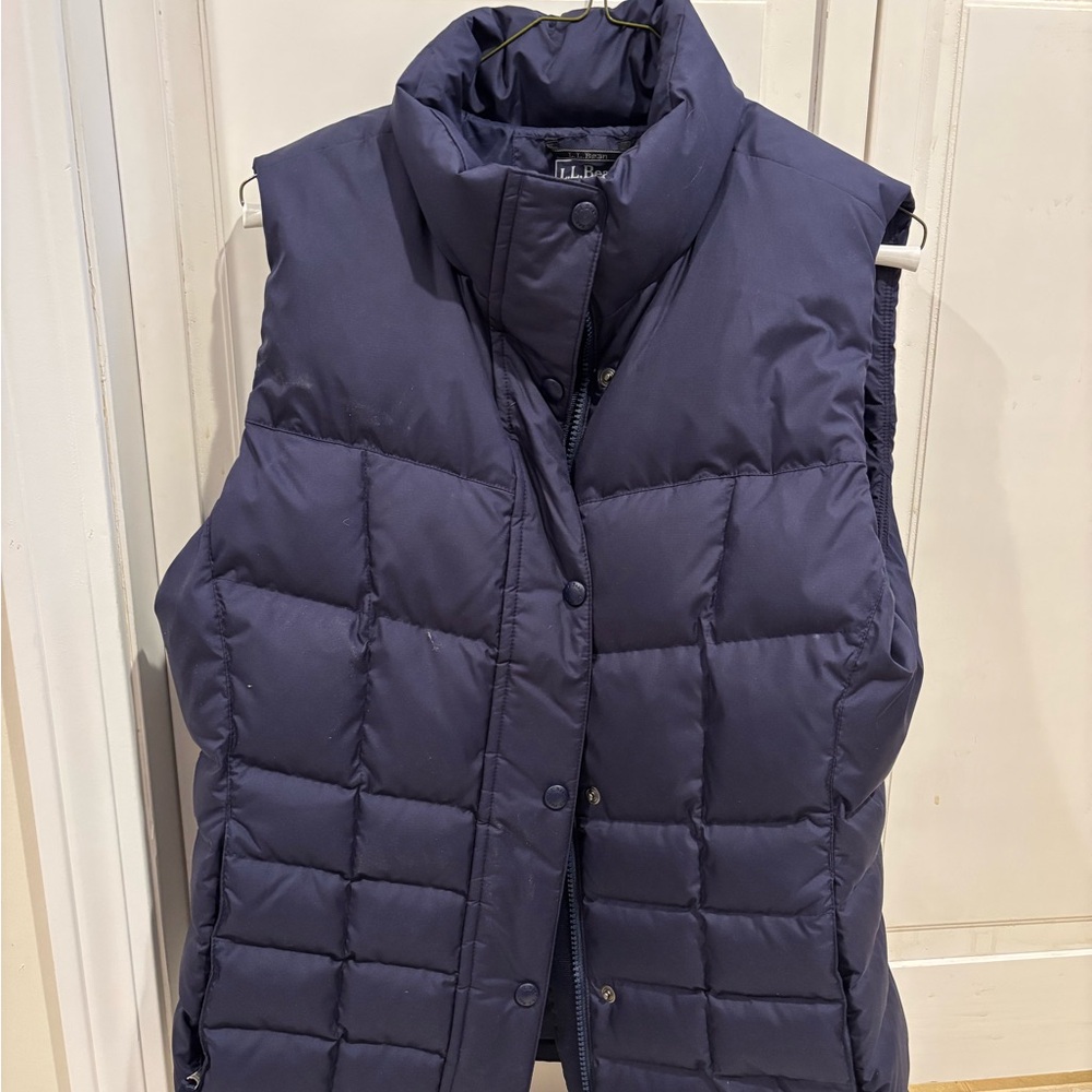 L.L. Bean Dark Blue Quilted Vest